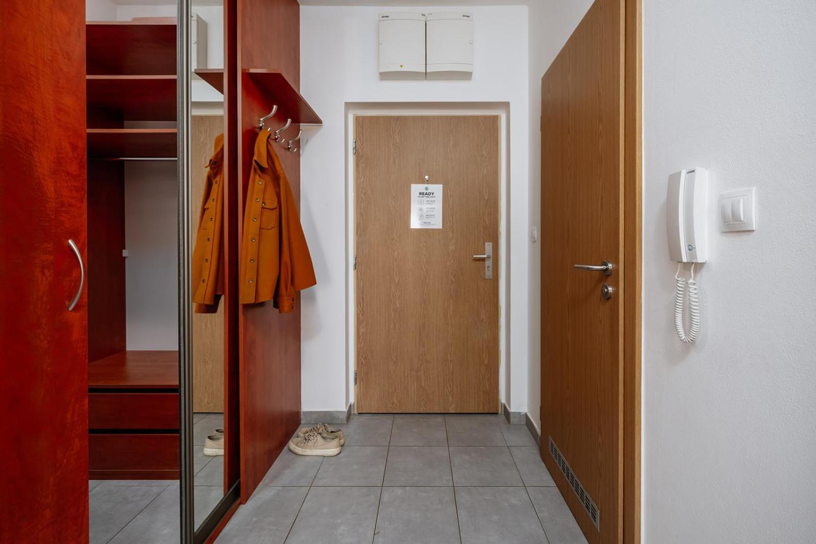 Prague Days - Bright Apartment - Balcony - Private Parking Eksteriør bilde